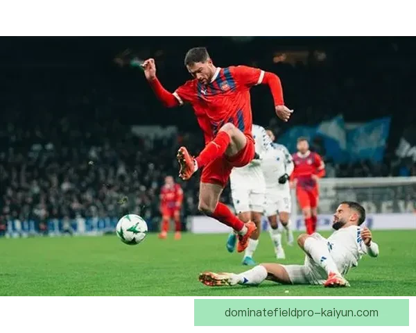 德甲安德里希中场状态回暖，近期表现值得关注