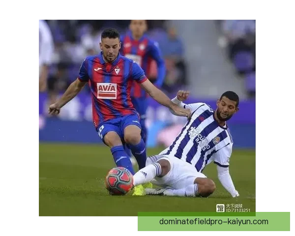 阿尔卡塞尔职业生涯轨迹：从瓦伦西亚到比利亚雷亚尔的持续提升