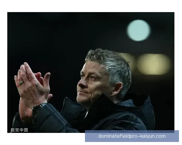 克洛普球队控球模式本赛季表现稳健，高压逼抢与快速转换结合紧密